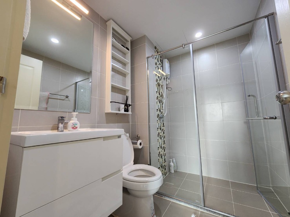 ให้เช่าคอนโดพระราม 8 สามเสน ราชวัตร : ลดราคา สถานะตามภาพปก**ห้องว่างครับผม 2 ห้องนอนที่ใหญ่ที่สุดในทำเล แต่งสวยมากก** ให้เช่า ศุภาลัย ซิตี้ รีสอร์ท พระราม 8 ห้องมีของให้ครบทุกอย่าง ทักมาคุยกันครับผม SN551