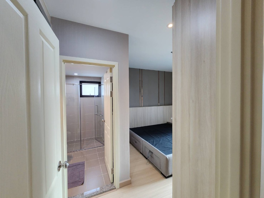 ให้เช่าคอนโดพระราม 8 สามเสน ราชวัตร : ลดราคา สถานะตามภาพปก**ห้องว่างครับผม 2 ห้องนอนที่ใหญ่ที่สุดในทำเล แต่งสวยมากก** ให้เช่า ศุภาลัย ซิตี้ รีสอร์ท พระราม 8 ห้องมีของให้ครบทุกอย่าง ทักมาคุยกันครับผม SN551