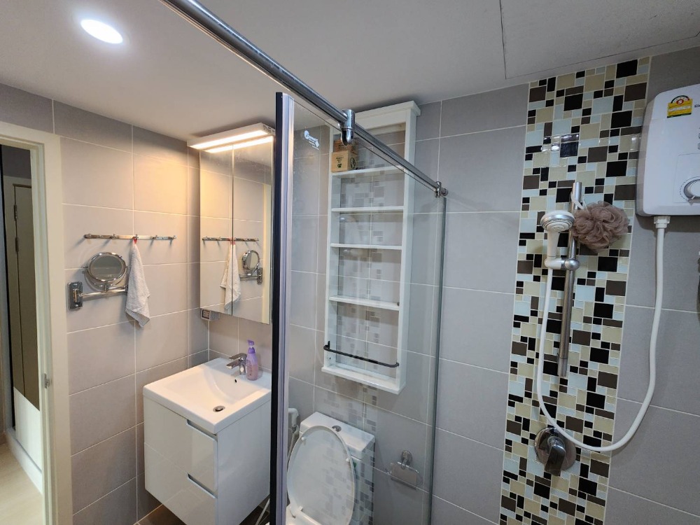 ให้เช่าคอนโดพระราม 8 สามเสน ราชวัตร : ลดราคา สถานะตามภาพปก**ห้องว่างครับผม 2 ห้องนอนที่ใหญ่ที่สุดในทำเล แต่งสวยมากก** ให้เช่า ศุภาลัย ซิตี้ รีสอร์ท พระราม 8 ห้องมีของให้ครบทุกอย่าง ทักมาคุยกันครับผม SN551