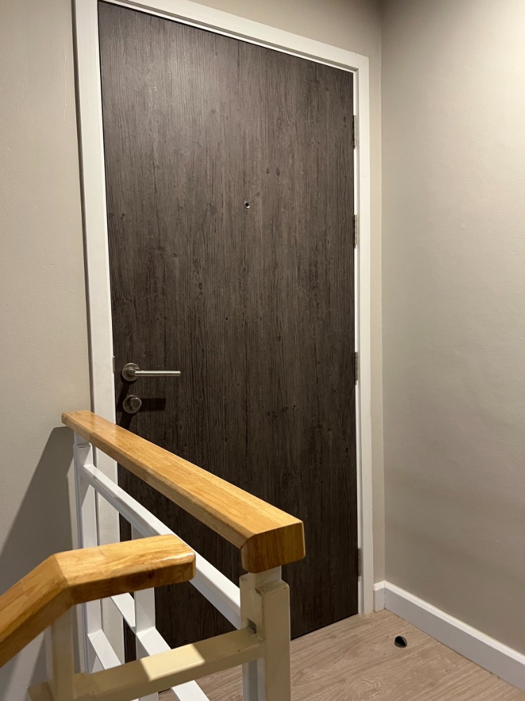 ขายคอนโดนนทบุรี บางใหญ่ บางบัวทอง : ขายเท่าทุน - เมโทรลักษณ์ ริเวอร์ฟร้อนท์ ห้องสวย ติดรถไฟฟ้า วิวแม่น้ำเจ้าพระยา