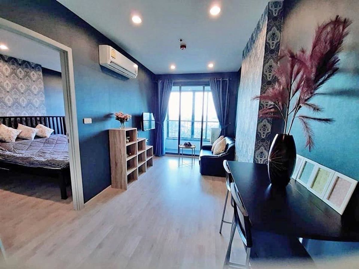 For RentCondoPinklao, Charansanitwong : ✨ The room has a washing machine 🔥 Rent ID Omobi Charan Interchange 🌟 🚆MRT Bang Khun Non 🚆🚌shuttle bus Siriraj 🚌
