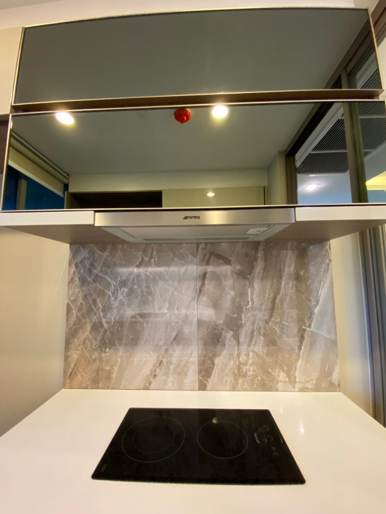 ขายคอนโดสยาม จุฬา สามย่าน : 🔥ขายด่วน🔥เดอะรูม พระราม 4 ห้องใหม่ กว้างมาก ใกล้สยาม จุฬา บรรทัดทอง