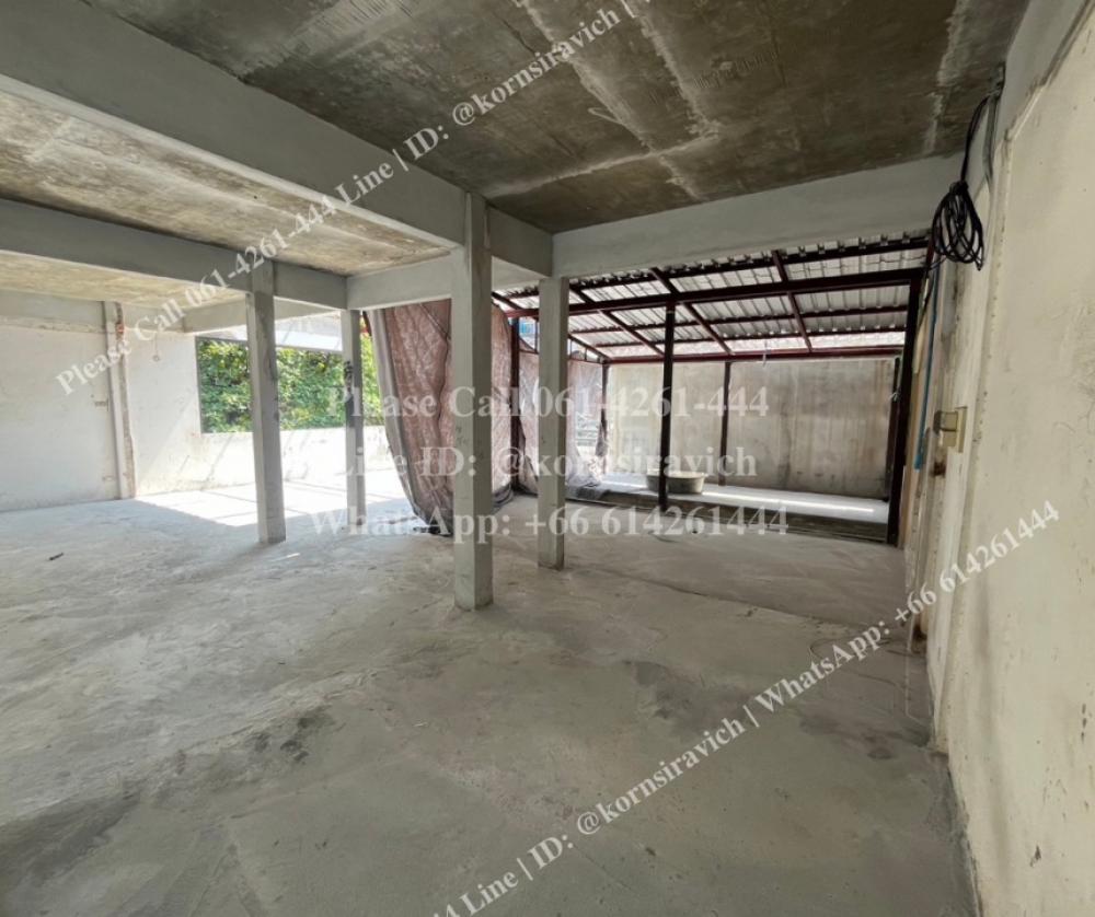 ให้เช่าร้านค้า/ตลาดนัดนานา : ปล่อยเช่า : พื้นที่ทำธุรกิจ ชั้น 3-4 สไตล์ Duplex + Rooftop, ทำเล นานา - สุขุมวิท, สำหรับ บาร์ /ไวน์ /ค็อกเทล /ร้านอาหาร /อาหารอิตาเลียน /สปา และร้านนวด /อาหารอินเดีย