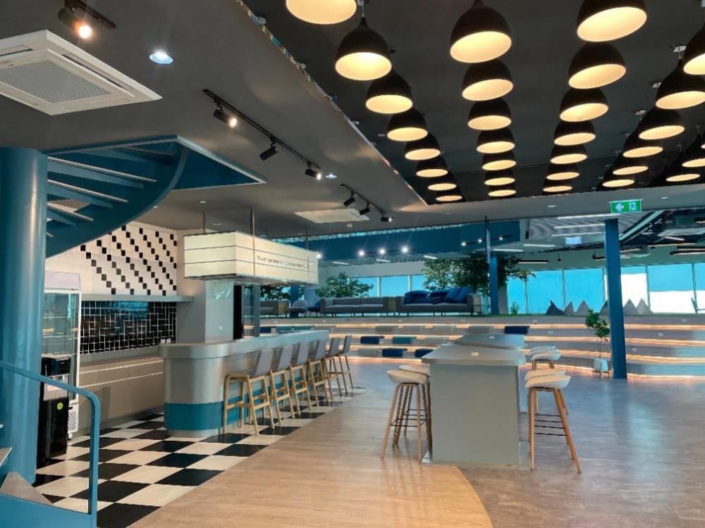 ให้เช่าสำนักงานอารีย์ อนุสาวรีย์ : ปล่อยเช่า : ออฟฟิศ สำนำนักงาน สไตล์ Duplex Penthouse บนพื้นที่ 2,500 ตารางเมตร @พระราม 6 - อารีย์