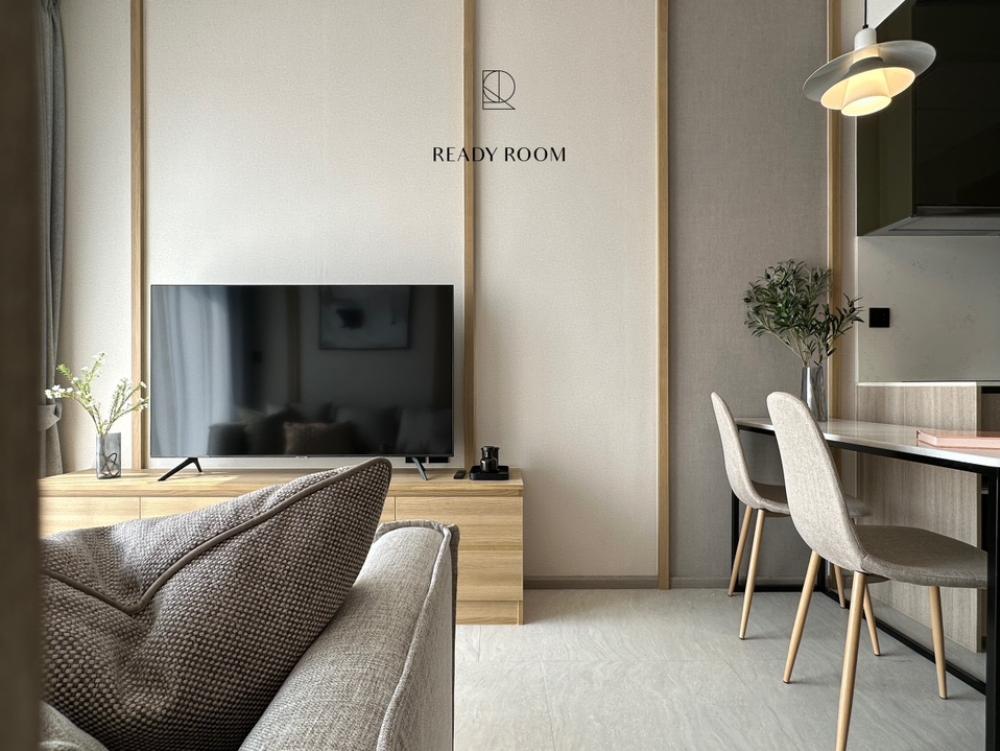 For RentCondoSiam Paragon ,Chulalongkorn,Samyan : ❤️❤️ For rent cooper siam available 11 May 2024, size approximately 35.6 sq m, price 28500 baht, if you like you can reserve. Interested line tel 0859114585 ❤️❤️