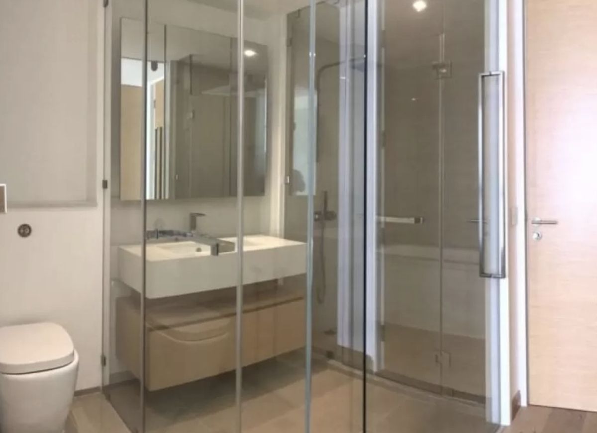 For SaleCondoWongwianyai, Charoennakor : River view ! Condo The River 131 sqm 25,000,000 MB Call 064-150-9292