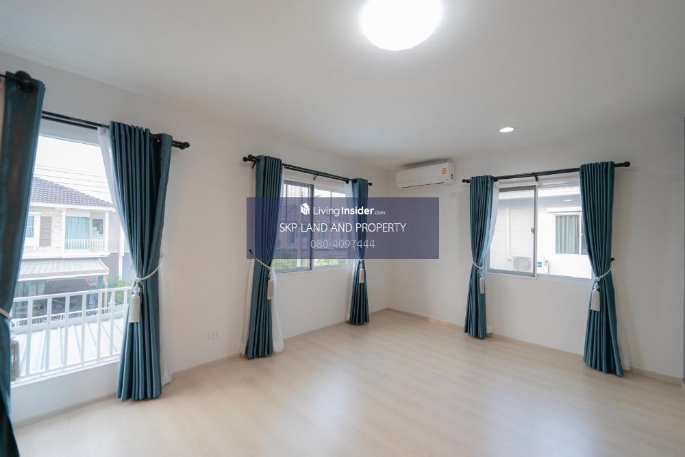 For RentHouseSamut Prakan,Samrong : Twin house for rent, Villaggio Bangna-Theparak, beautiful house, near Market Village, Suvarnabhumi, Mega Bangna.