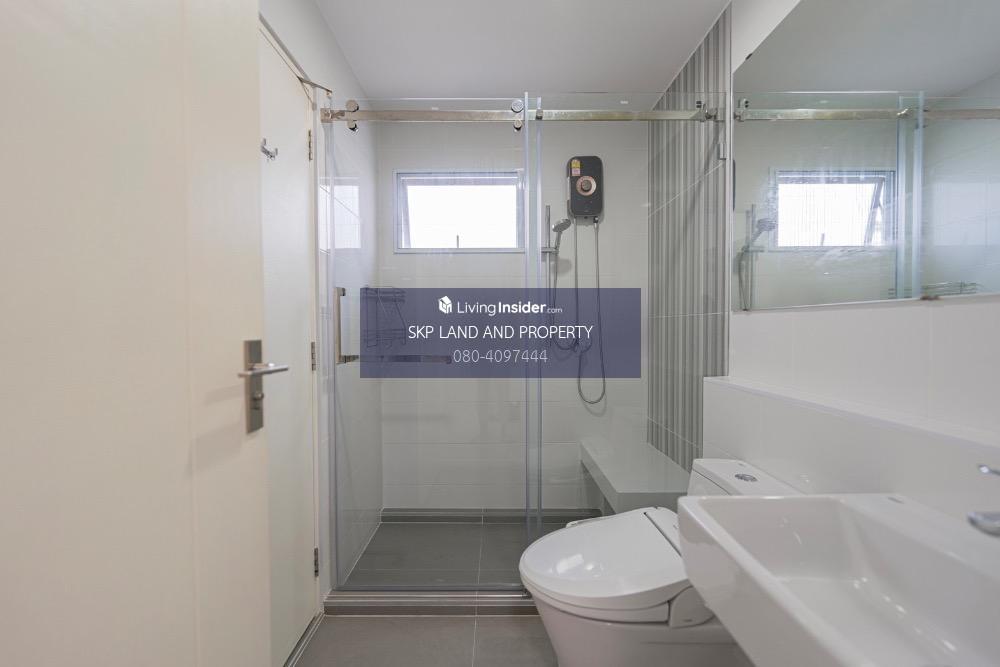 For RentHouseSamut Prakan,Samrong : Twin house for rent, Villaggio Bangna-Theparak, beautiful house, near Market Village, Suvarnabhumi, Mega Bangna.