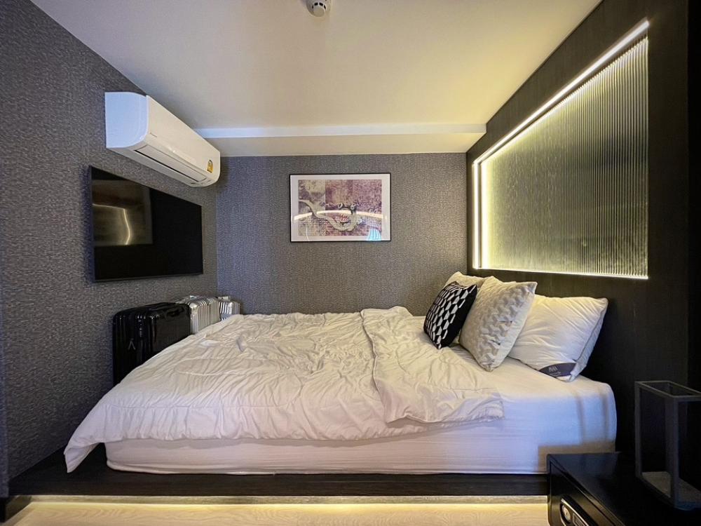 For SaleCondoOnnut, Udomsuk : 🔥🔥 For sale hot price only 80k/sqm., fully furnished loft style, price 3.99 mb,located in Bearing soi 7, cheapest in this zone.