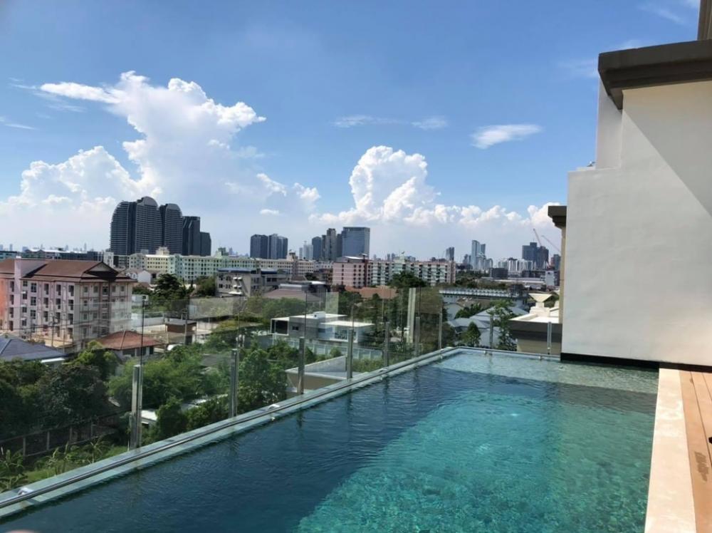 For SaleCondoOnnut, Udomsuk : 🔥🔥 For sale hot price only 80k/sqm., fully furnished loft style, price 3.99 mb,located in Bearing soi 7, cheapest in this zone.