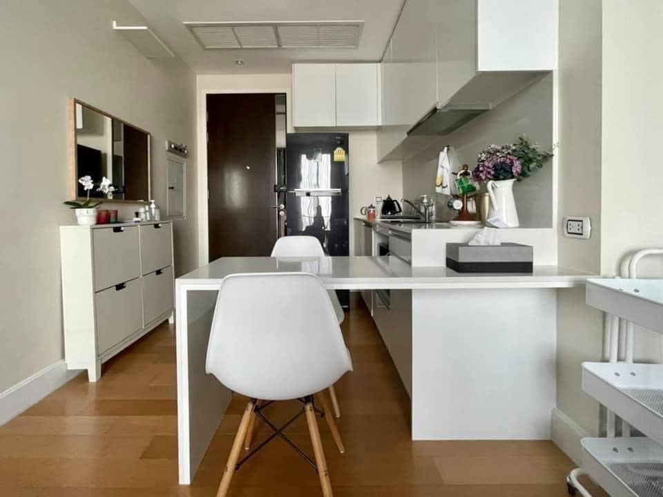 For SaleCondoLadprao, Central Ladprao : S-EQX111  Equinox Phahon Yothin-Vibhavadi, 24th floor, city view, 39.5 sq m, 1 bedroom, 1 bathroom, 4.5 million. 064-959-8900