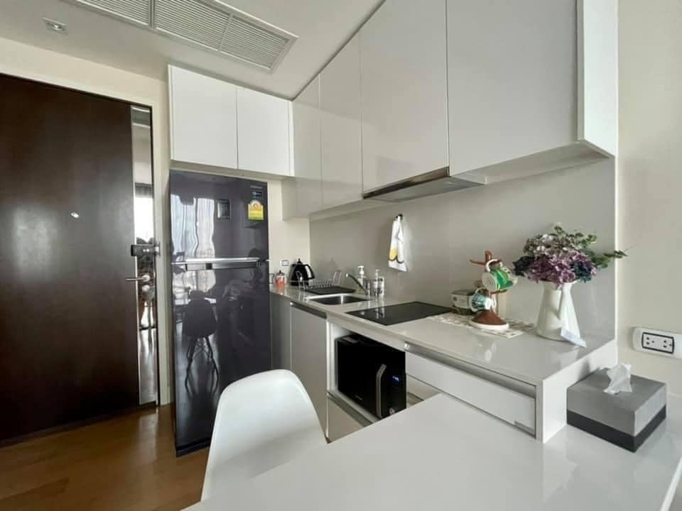 For SaleCondoLadprao, Central Ladprao : S-EQX111  Equinox Phahon Yothin-Vibhavadi, 24th floor, city view, 39.5 sq m, 1 bedroom, 1 bathroom, 4.5 million. 064-959-8900