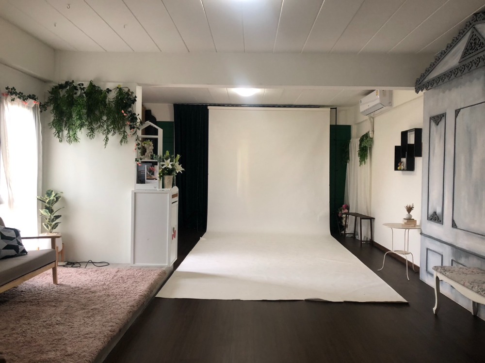 For SaleHome OfficeRathburana, Suksawat : Home office for sale (3-story townhouse with mezzanine) next to Soi Phutthabucha 36, ​​with parking in front and on the side. There are many ways to enter and exit. Near the community