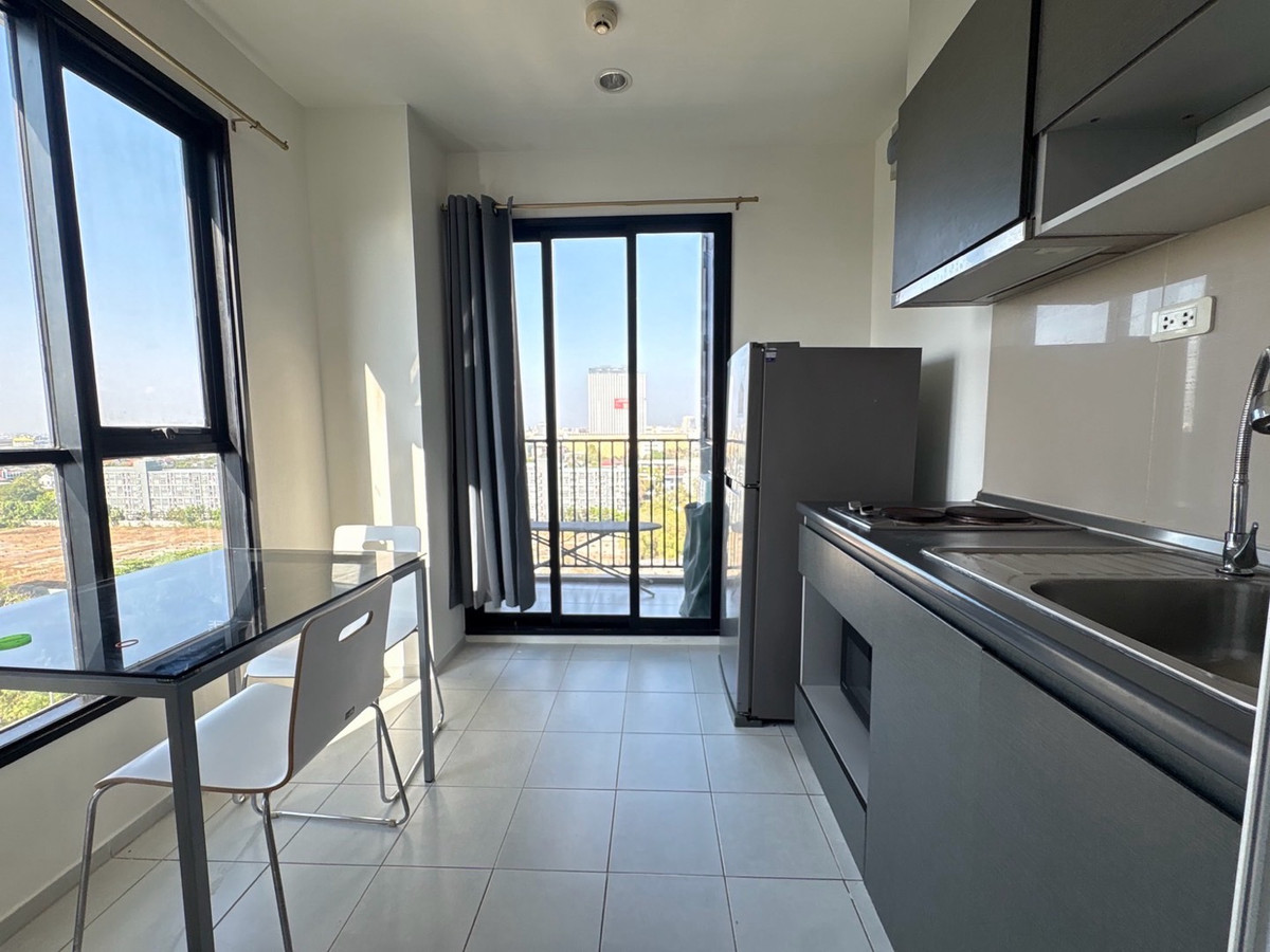 For RentCondoRama9, Petchburi, RCA : Condo for rent The Base Rama 9 - Ramkhamhaeng