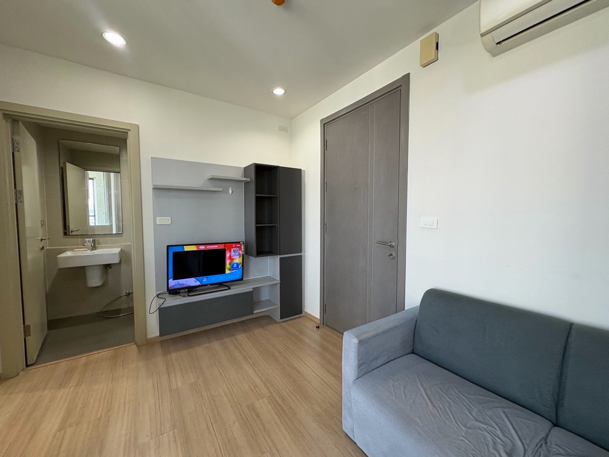 For RentCondoRama9, Petchburi, RCA : Condo for rent The Base Rama 9 - Ramkhamhaeng
