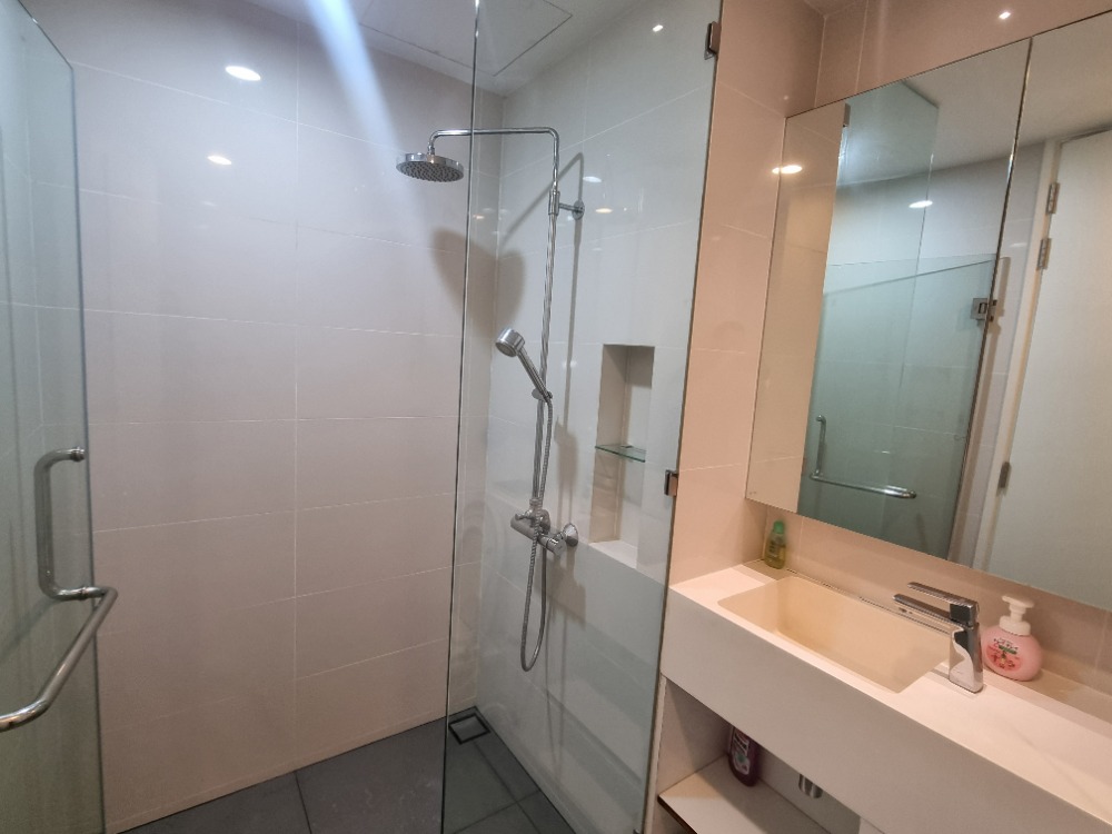 For SaleCondoSilom, Saladaeng, Bangrak : 🔥Sell Condo Siamese Surawong Size 77 Sqm. Fully furnished