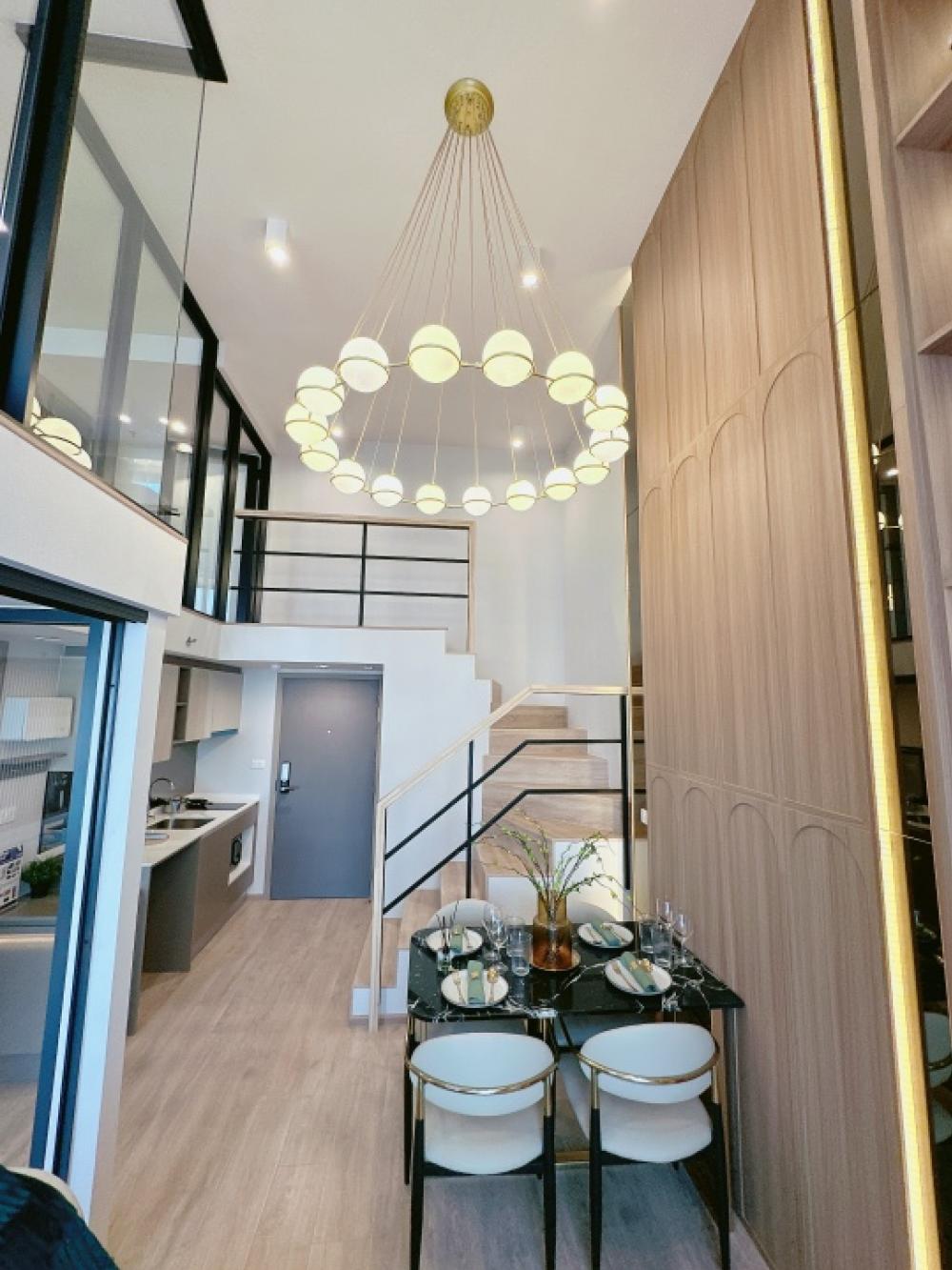 For SaleCondoRama9, Petchburi, RCA : Guaranteed best price 6️⃣.6️⃣ Two-story room, free down payment 0️⃣ baht, free all expenses.