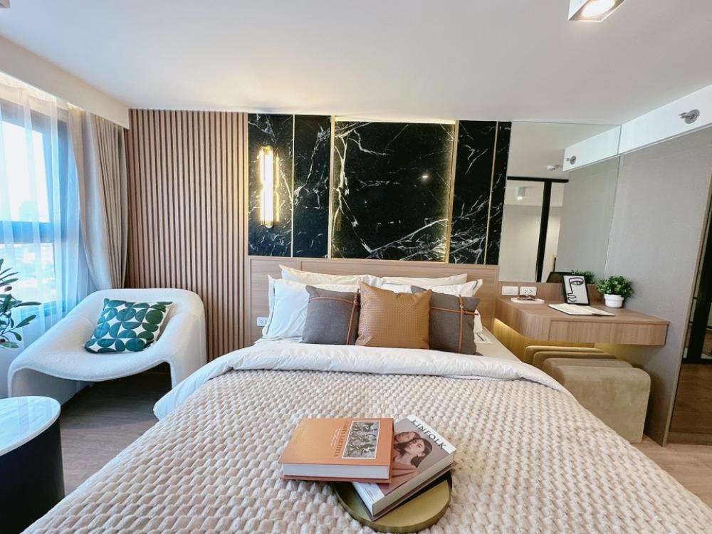 For SaleCondoRama9, Petchburi, RCA : Guaranteed best price 6️⃣.6️⃣ Two-story room, free down payment 0️⃣ baht, free all expenses.