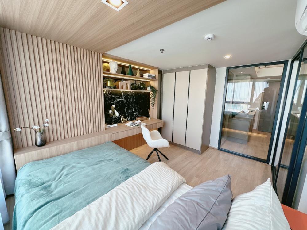 For SaleCondoRama9, Petchburi, RCA : Guaranteed best price 6️⃣.6️⃣ Two-story room, free down payment 0️⃣ baht, free all expenses.