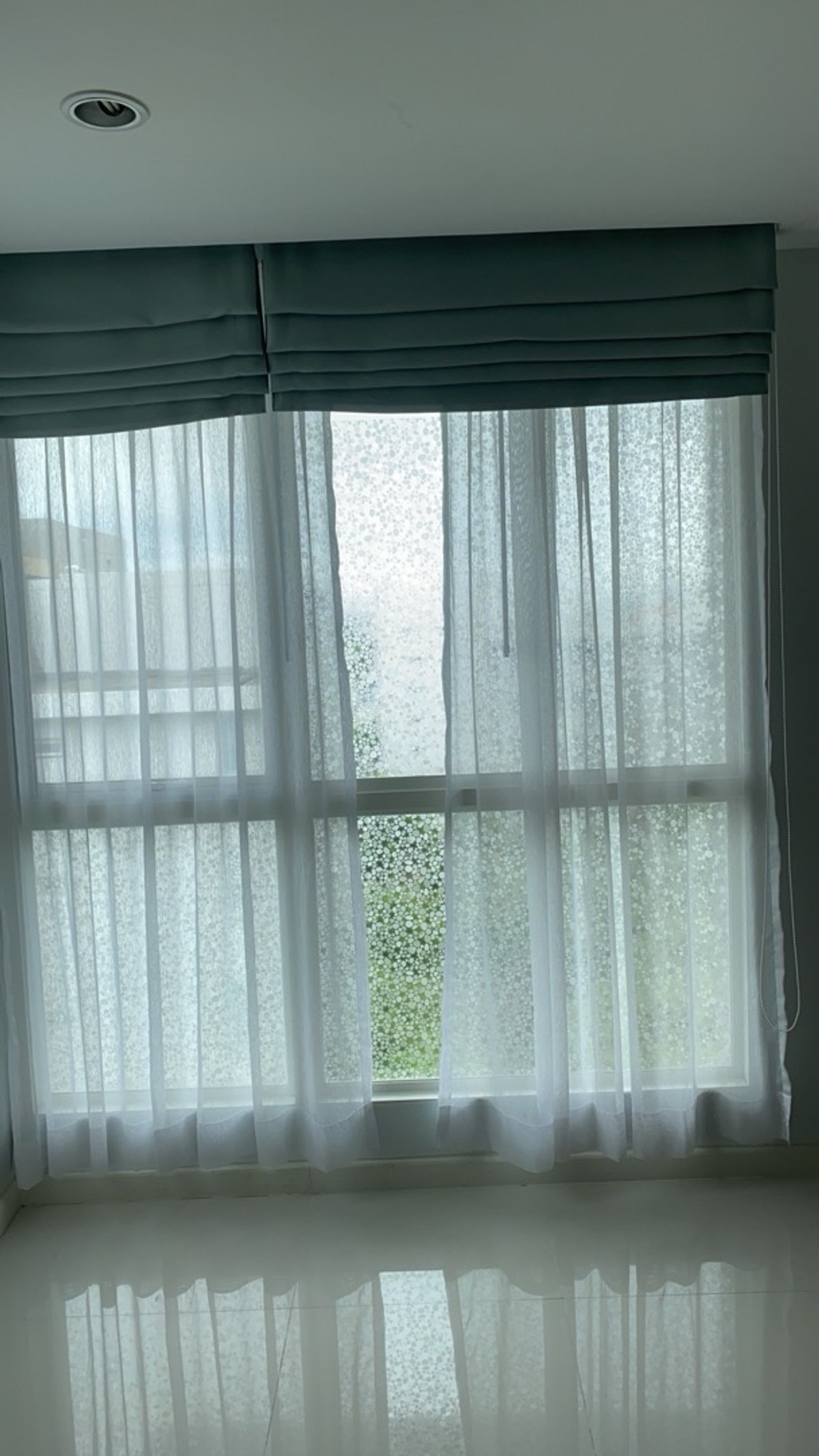 For RentCondoPattanakan, Srinakarin : 🚩 New Building 4 #Element Srinakarin Room almost 1 hrs. 1 Water. Beautiful room. There is an electric stove. Washing machine. Contact Aunt Mam 0992982923 LINEID: 0644740951 SOM4/1/19