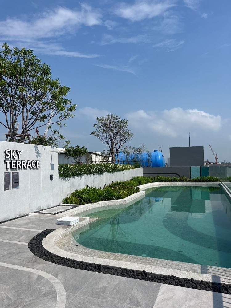 ให้เช่าคอนโดพัทยา บางแสน ชลบุรี สัตหีบ : ให้เช่าคอนโด บริกซ์ตัน แคมปัส บางแสน ติด ม.บูรพา 1 ห้องนอน 27 ตร.ม. Smart Closet @ บริกซ์ตัน แคมปัส บางแสน Brixton Campus Bangsaen