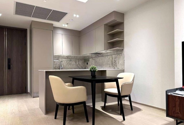 ให้เช่าคอนโดวิทยุ ชิดลม หลังสวน : 🔥 ให้เช่า Tonson One Residence คอนโดหรู ใกล้ BTS ชิดลม | เลี้ยงสัตว์ได้ 🐶 (ไม่เกิน 10 kg)