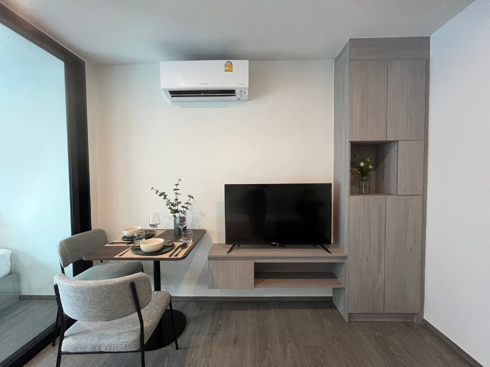 ให้เช่าคอนโดพัทยา บางแสน ชลบุรี สัตหีบ : ให้เช่าคอนโด บริกซ์ตัน แคมปัส บางแสน ติด ม.บูรพา 2 ห้องนอน 1 ห้องน้ำ 36 ตร.ม. @ บริกซ์ตัน แคมปัส บางแสน Brixton Campus Bangsaen