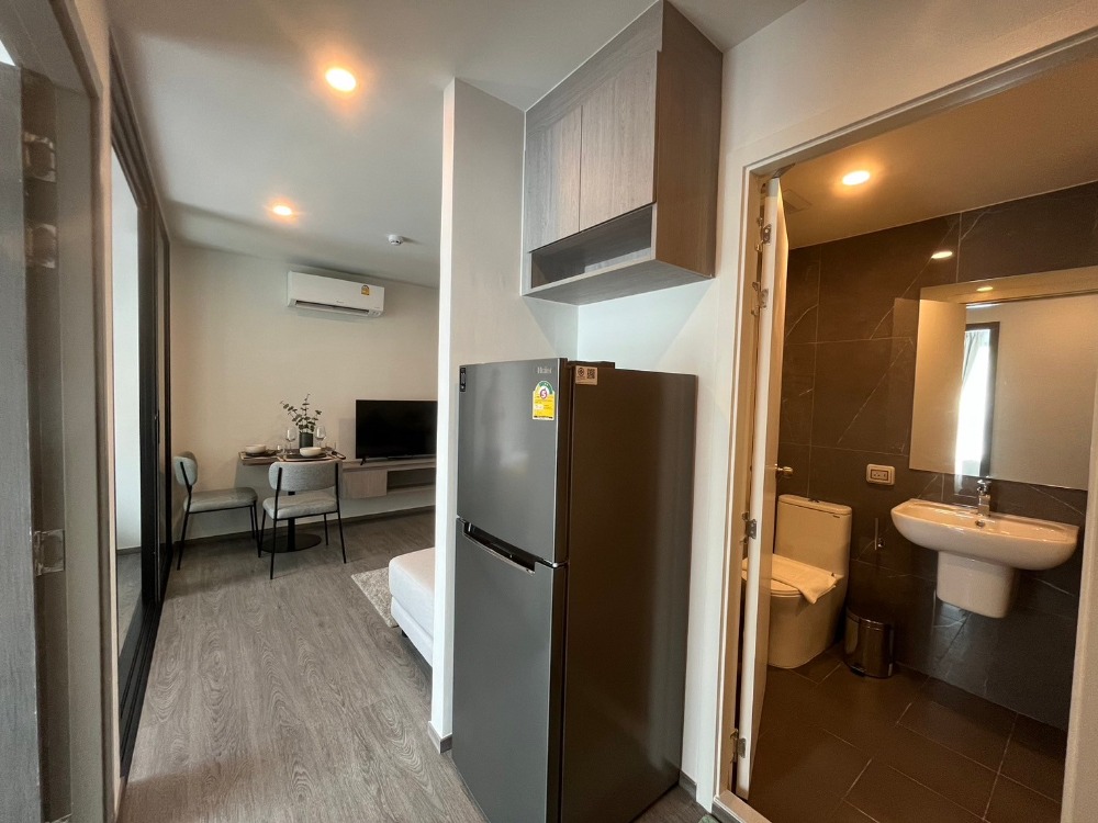 ให้เช่าคอนโดพัทยา บางแสน ชลบุรี สัตหีบ : ให้เช่าคอนโด บริกซ์ตัน แคมปัส บางแสน ติด ม.บูรพา 2 ห้องนอน 1 ห้องน้ำ 36 ตร.ม. @ บริกซ์ตัน แคมปัส บางแสน Brixton Campus Bangsaen