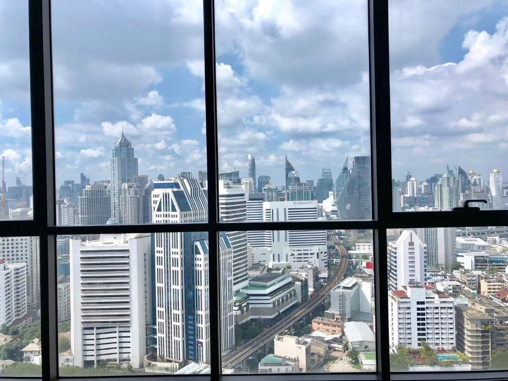 For SaleCondoNana, North Nana,Sukhumvit13, Soi Nana : Condo for sale Hyde sukhumvit 13, high floor, beautiful view (s03-1687)