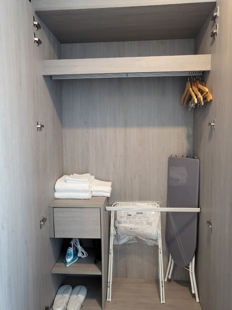 For RentCondoRayong : ⭐Condo For Rent At Brixton Rayong, New landmark of Rayong, Before reaching Map Ta Phut Industrial Estate, Less than 10 minutes from the city