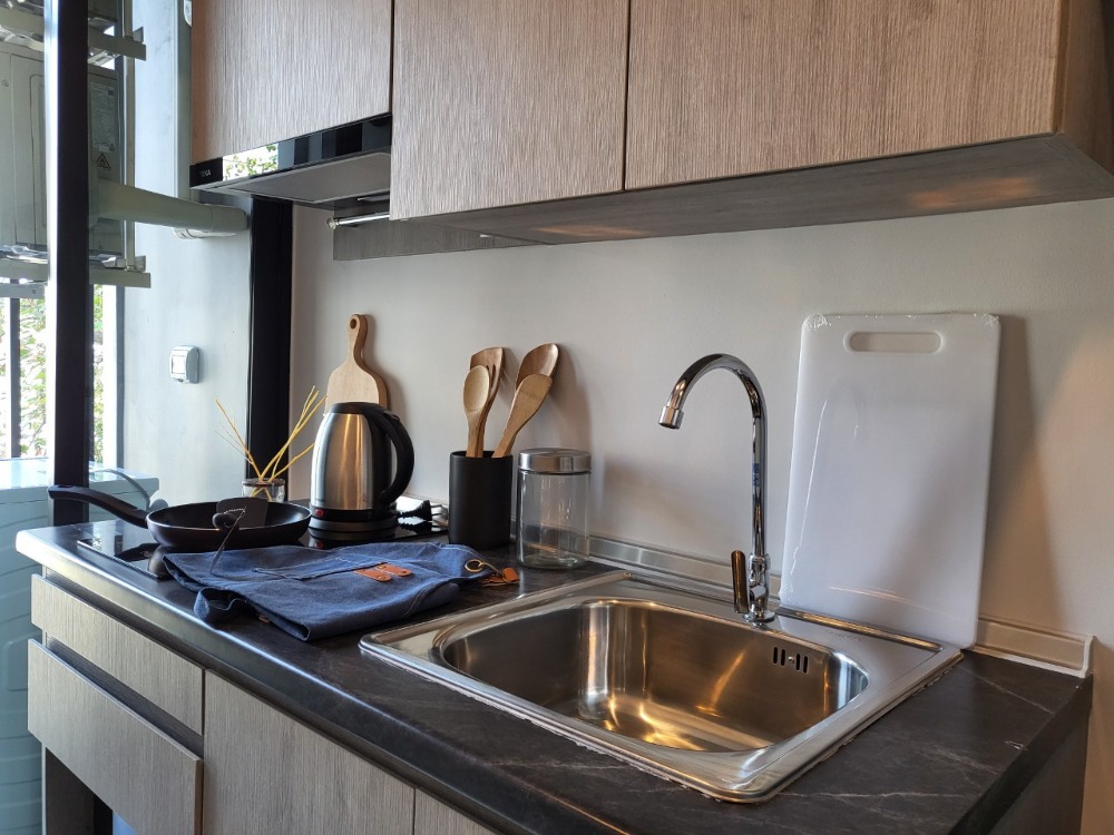 For RentCondoRayong : ⭐Condo For Rent At Brixton Rayong, New landmark of Rayong, Before reaching Map Ta Phut Industrial Estate, Less than 10 minutes from the city