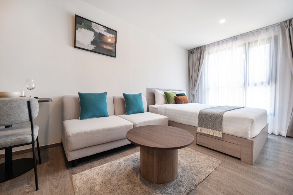 ให้เช่าคอนโดพัทยา บางแสน ชลบุรี สัตหีบ : ให้เช่าคอนโด บริกซ์ตัน แคมปัส บางแสน ติด ม.บูรพา 1 ห้องนอน 27 ตร.ม. Smart Closet @ บริกซ์ตัน แคมปัส บางแสน Brixton Campus Bangsaen