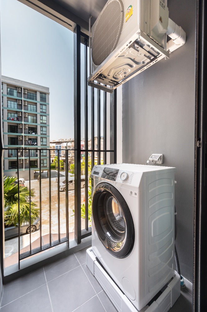 ให้เช่าคอนโดพัทยา บางแสน ชลบุรี สัตหีบ : ให้เช่าคอนโด บริกซ์ตัน แคมปัส บางแสน ติด ม.บูรพา 1 ห้องนอน 27 ตร.ม. Smart Closet @ บริกซ์ตัน แคมปัส บางแสน Brixton Campus Bangsaen