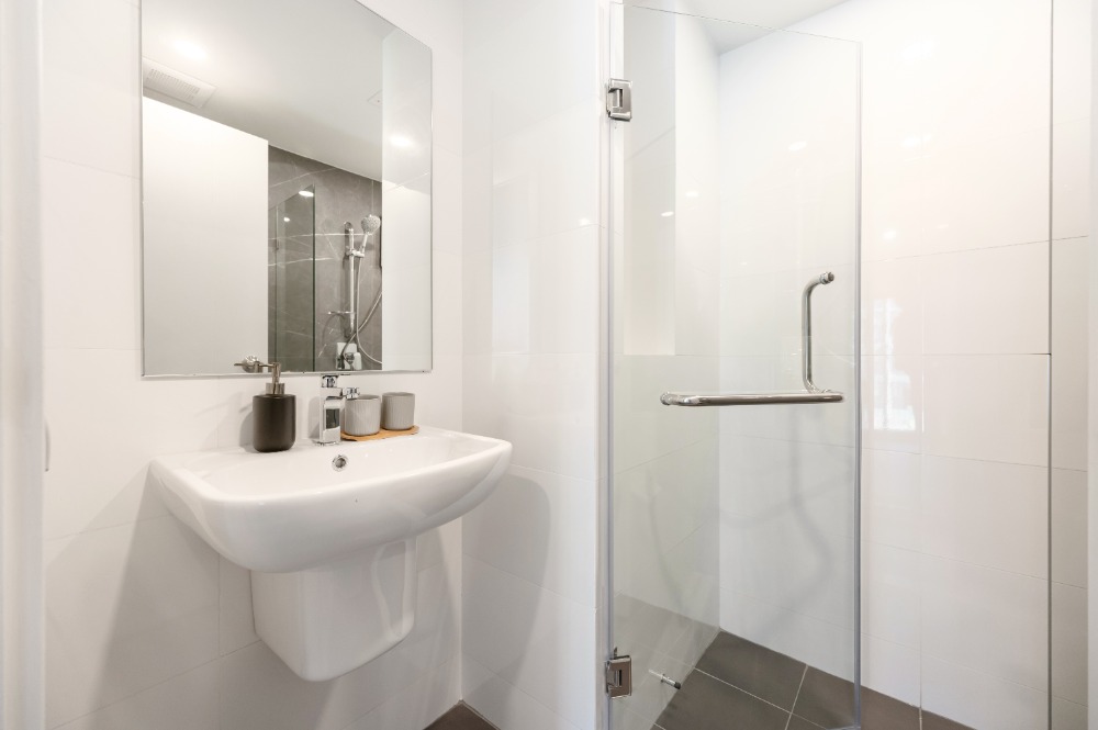 ให้เช่าคอนโดพัทยา บางแสน ชลบุรี สัตหีบ : ให้เช่าคอนโด บริกซ์ตัน แคมปัส บางแสน ติด ม.บูรพา 1 ห้องนอน 27 ตร.ม. Smart Closet @ บริกซ์ตัน แคมปัส บางแสน Brixton Campus Bangsaen