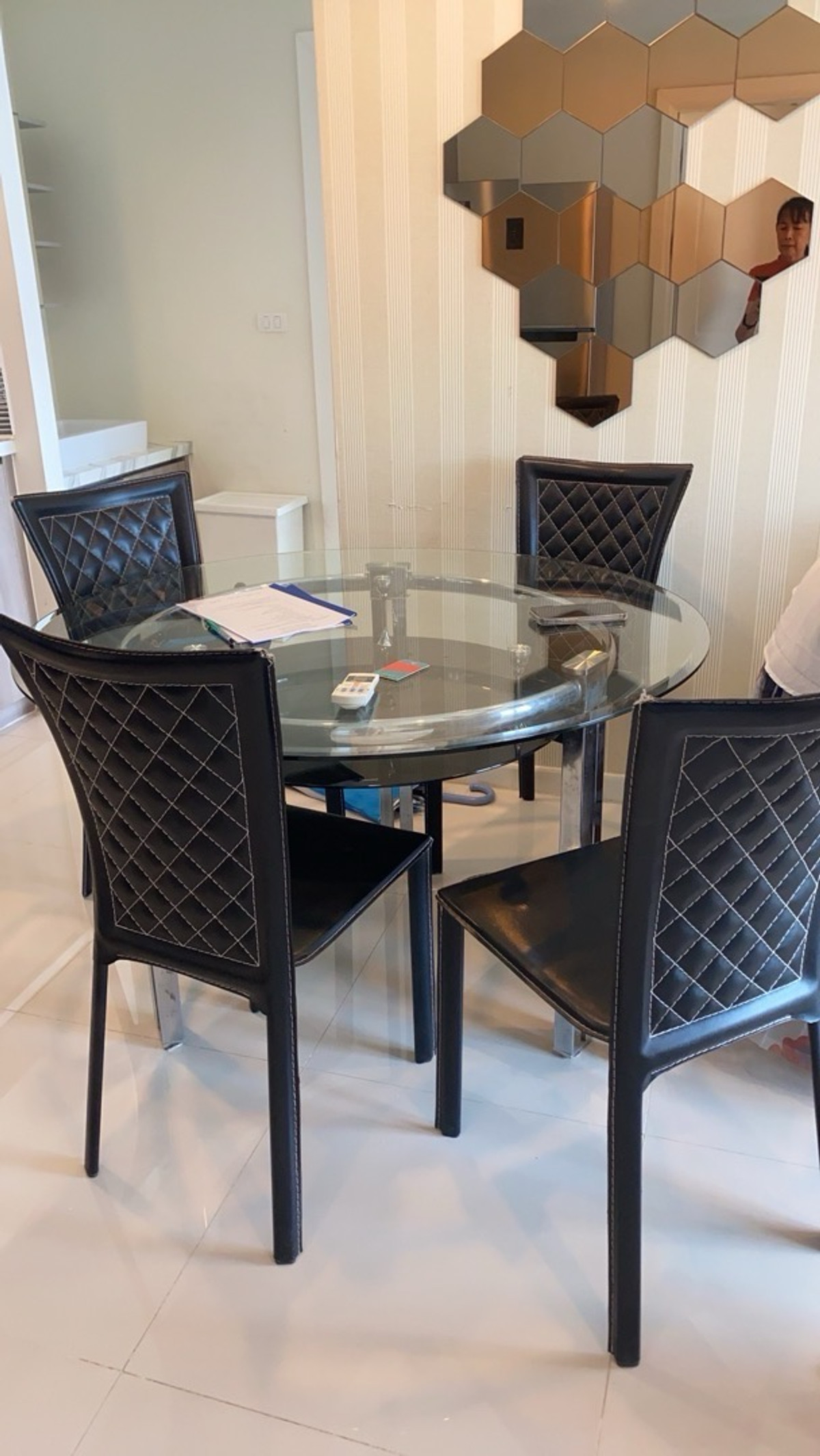 For RentCondoPattanakan, Srinakarin : 🚩 New Building 4 #Element Srinakarin Room almost 1 hrs. 1 Water. Beautiful room. There is an electric stove. Washing machine. Contact Aunt Mam 0992982923 LINEID: 0644740951 SOM4/1/19