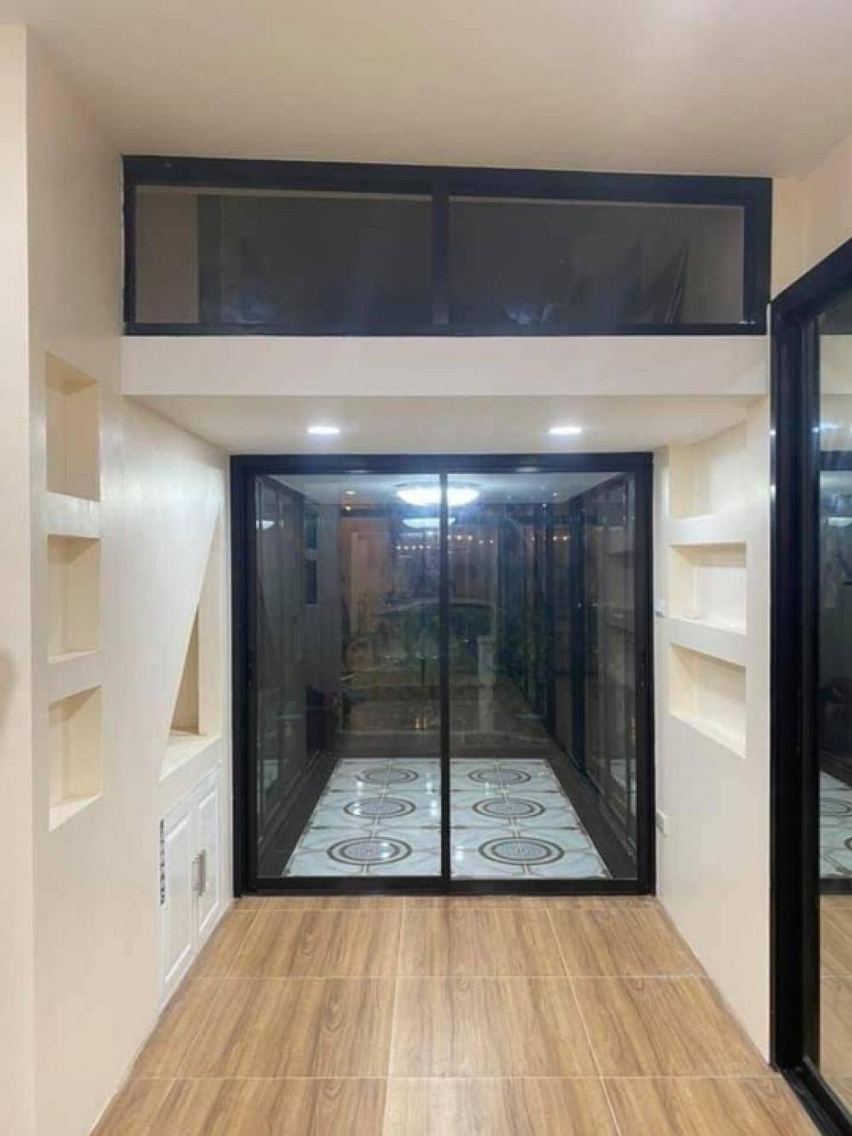 For RentTownhomePattanakan, Srinakarin : Single house for rent, Pleno Rama 9 - Krungthep Kreetha, near Sarasas Romklao School, just 11 minutes.