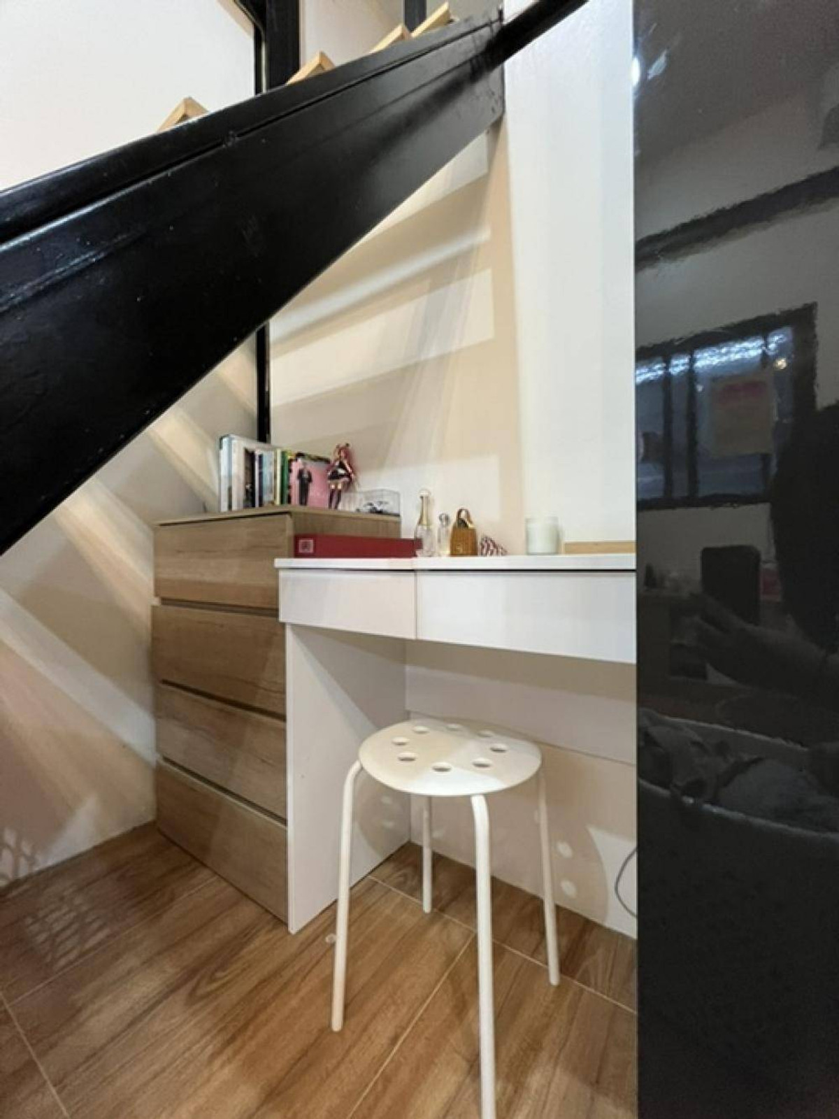 For RentTownhomePattanakan, Srinakarin : Single house for rent, Pleno Rama 9 - Krungthep Kreetha, near Sarasas Romklao School, just 11 minutes.