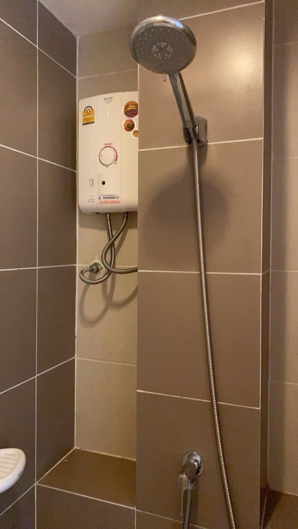 For RentCondoPattanakan, Srinakarin : 🚩 New Building 4 #Element Srinakarin Room almost 1 hrs. 1 Water. Beautiful room. There is an electric stove. Washing machine. Contact Aunt Mam 0992982923 LINEID: 0644740951 SOM4/1/19