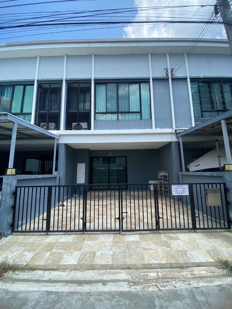 ขายทาวน์โฮมเสรีไทย-นิด้า : ทาวน์เฮ้าส์ ทาวน์ 68 รามคำแหง / 4 ห้องนอน (ขาย), Town 68 Ramkhamhaeng / Townhouse 4 Bedrooms (FOR SALE) JANG006