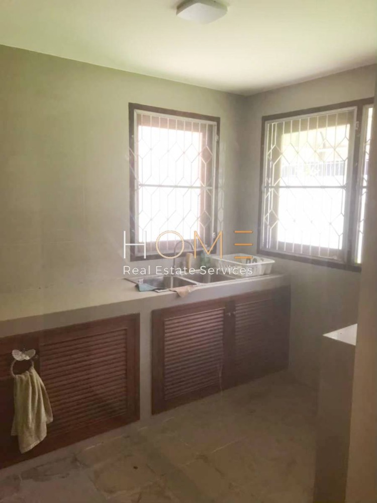 ขายบ้านเสรีไทย-นิด้า : บ้านเดี่ยว ซอยรามคำแหง 52 / 2 ห้องนอน (ขาย), Detached House Soi Ramkhamhaeng 52 / 2 Bedrooms (FOR SALE) AA552