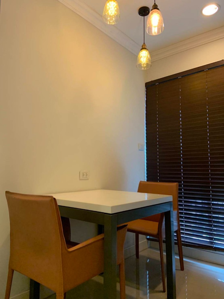 For RentCondoSathorn, Narathiwat : For rent 📌Centric sathorn st.louis📌 Furniture, complete electrical appliances, near BTS St. Louis.