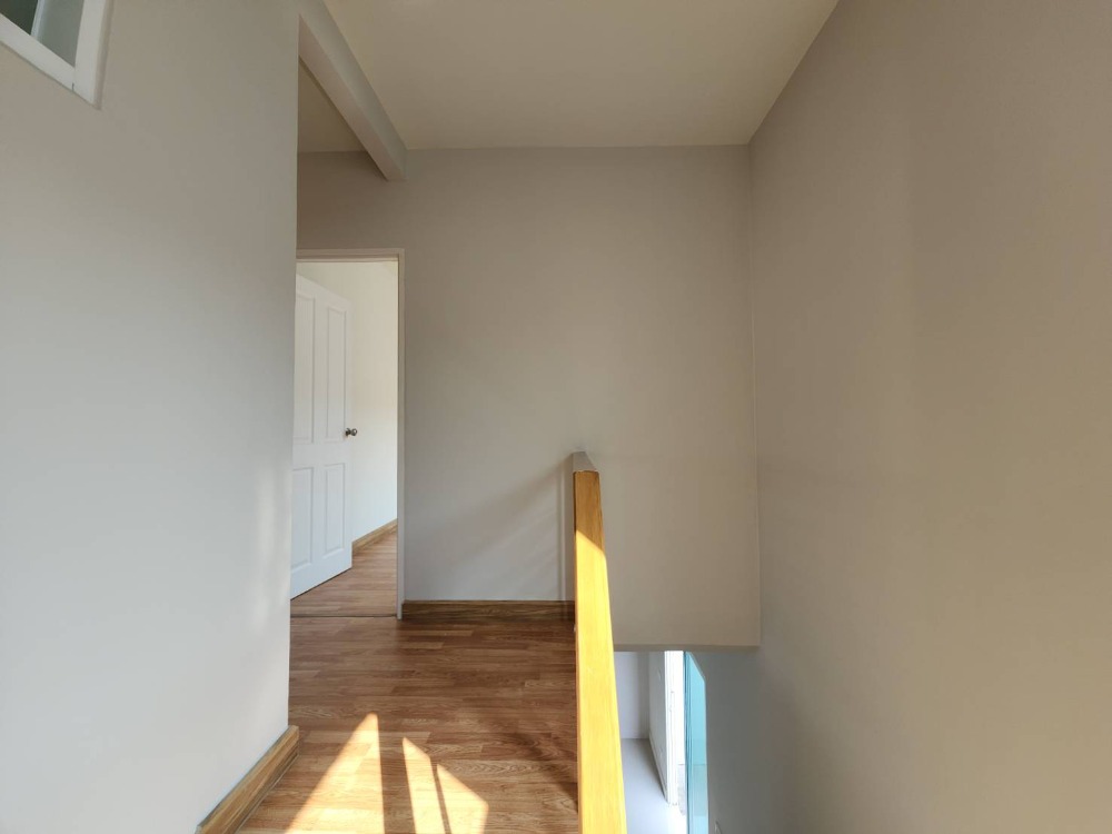 ให้เช่าทาวน์โฮมนนทบุรี บางใหญ่ บางบัวทอง : ให้เช่าทาวน์โฮม เดอะโมดิช บางบัวทอง ใกล้ โรงเรียนสารสาสน์วิเทศ บางบัวทอง เพียง 4 นาที