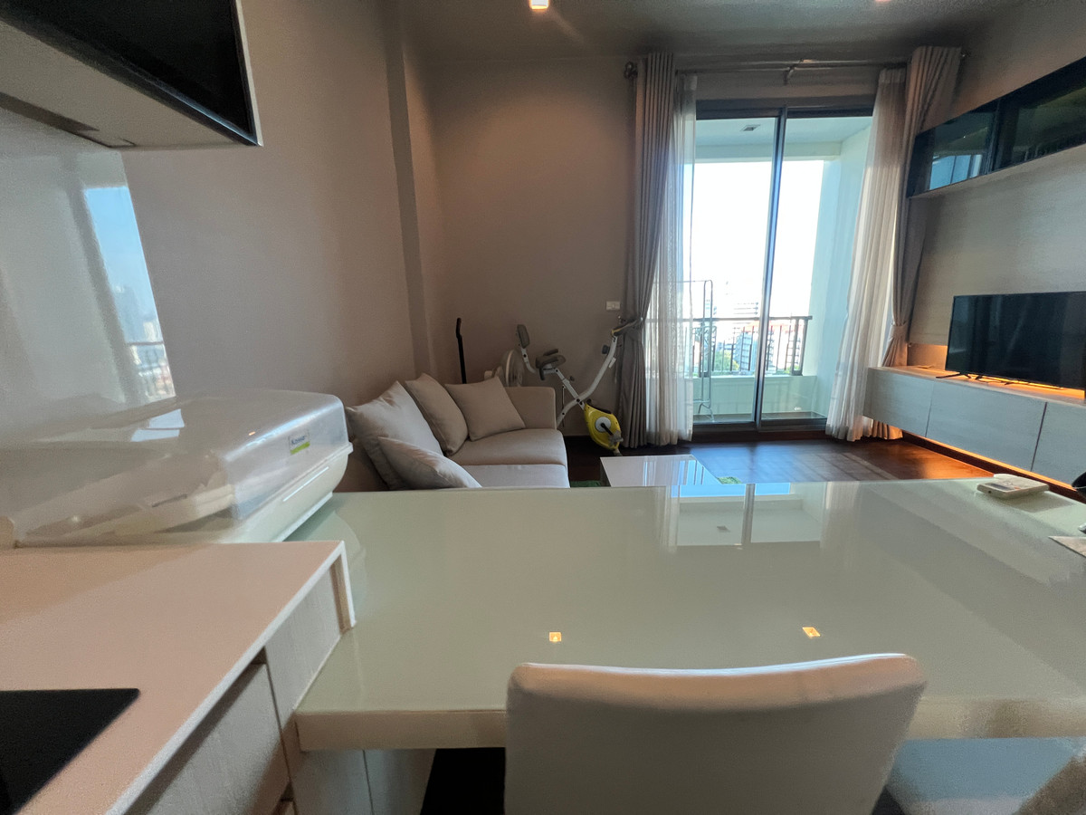 ให้เช่าคอนโดพระราม 9 เพชรบุรีตัดใหม่ RCA : for rent Q asoke 1 bed nice room 🌈💫