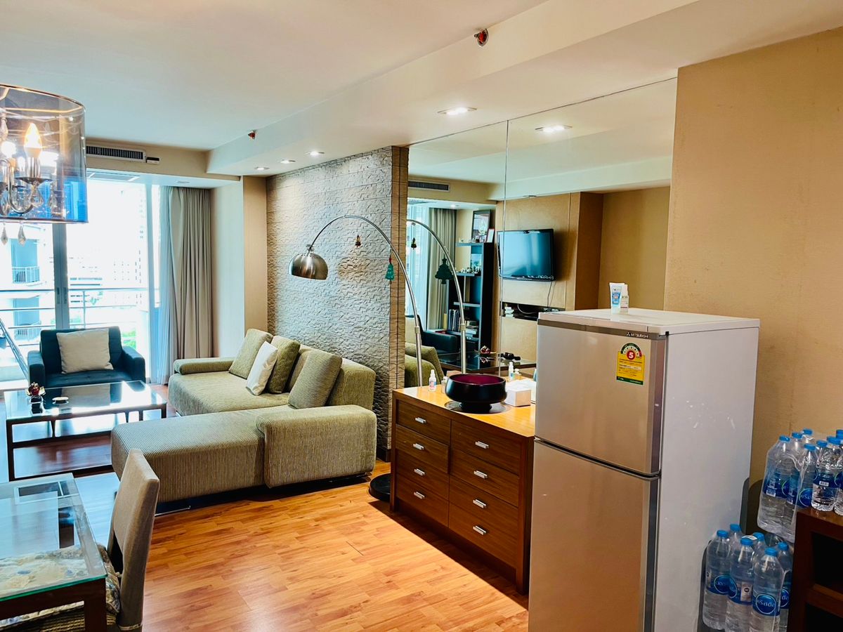 Condo for rent, The Rajdamri, Soi Maha Lek Luang 2 | BTS Ratchadamri only 80 meters! Loading...