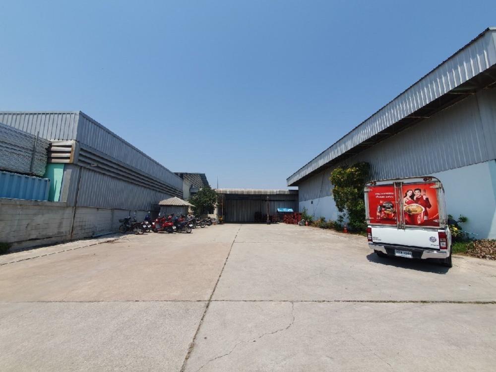 For RentWarehouseRayong : 18 warehouses for rent or sale Tel: 0914999798, 0944450449 for distribution center or machinery storage