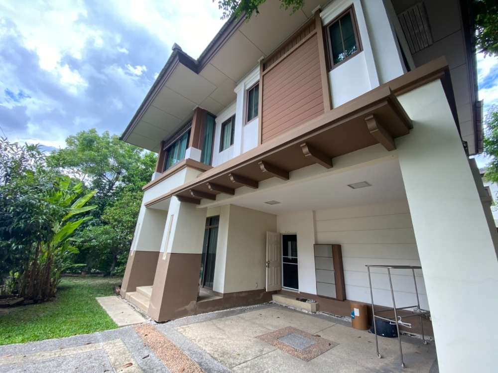 ให้เช่าบ้านบางซื่อ วงศ์สว่าง เตาปูน : ให้เช่าบ้านเดี่ยวหลังมุม หมู่บ้านเศรษฐสิริ ประชาชื่น เรสซิเด้นท์ 4 ขนาด 100 ตรว  4ห้องนอน ราคา 35,000 บาท สนใจติดต่อ 0958195559