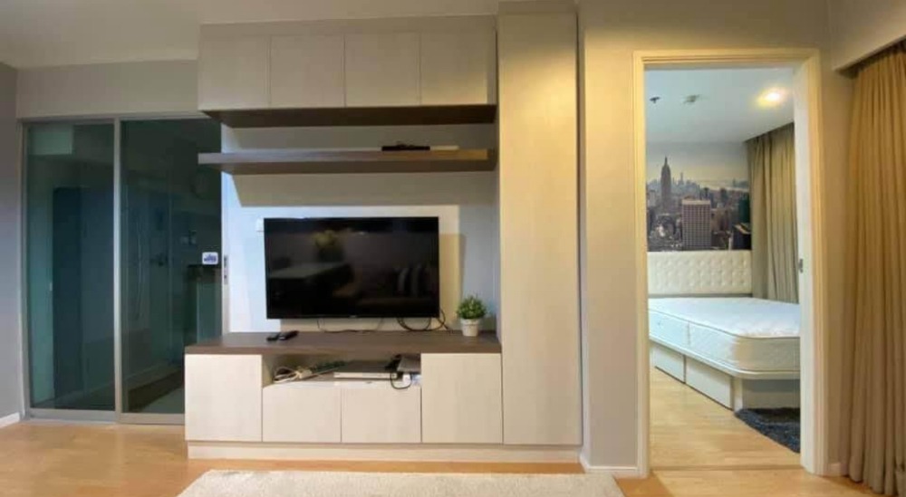 For RentCondoPattanakan, Srinakarin : Beautiful room for rent 🌈✨ Lumpini Place Srinakarin - Hua Mak Station, 23rd floor, Building A, size 32.5 sq m, ready to move in 🔥, near Airport Link Hua Mak