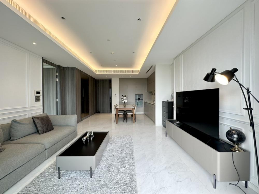 ให้เช่าคอนโดวิทยุ ชิดลม หลังสวน : Rental : Sindhorn Tonson , 1 Bed 1 Bath , 87 Sq.m , 11th Floor 🔻The room faces south.🔻Lumphini Park view
