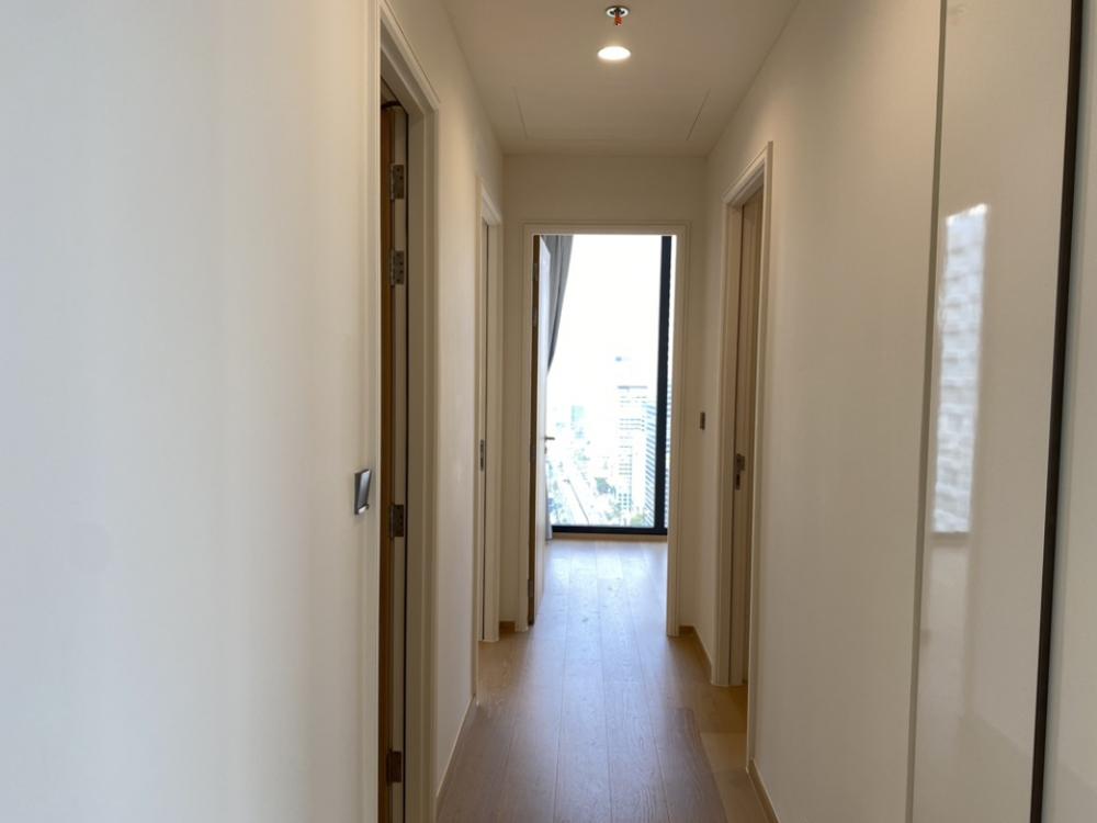 For SaleCondoSathorn, Narathiwat : 🔥𝑺𝑯𝑶𝑪𝑲 𝑫𝑬𝑨𝑳🔥𝐀𝐧𝐢𝐥 𝐒𝐚𝐭𝐡𝐨𝐫𝐧 𝟏𝟐 💥𝐋𝐢𝐦𝐢𝐭𝐞𝐝 𝐒𝐩𝐞𝐜𝐢𝐚𝐥 𝐎𝐟𝐟𝐞𝐫💥 𝟮 Bed 𝟮 Bath 𝟭𝟭𝟮 Sq.m. Start 𝟯𝟲.𝟰𝟵 *📱𝟎𝟔𝟏-𝟒𝟓𝟎𝟎𝟗𝟒𝟒