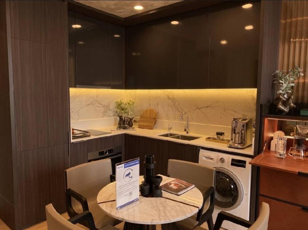 ขายคอนโดสาทร นราธิวาส : 🔥𝐒𝐔𝐏𝐄𝐑 𝐃𝐄𝐀𝐋🔥 𝐀𝐧𝐢𝐥 𝐒𝐚𝐭𝐡𝐨𝐫𝐧 𝟏𝟐 Super Luxury คอนโดมิเนียม ตัวแรก จาก Grand Unity ติด BTS เซนต์หลุยส์  รับประกันราคาดีที่สุด!!  𝟏นอน 𝟏น้ำ เพียง 𝟗.𝟗 ล้าน*📱062-5266590